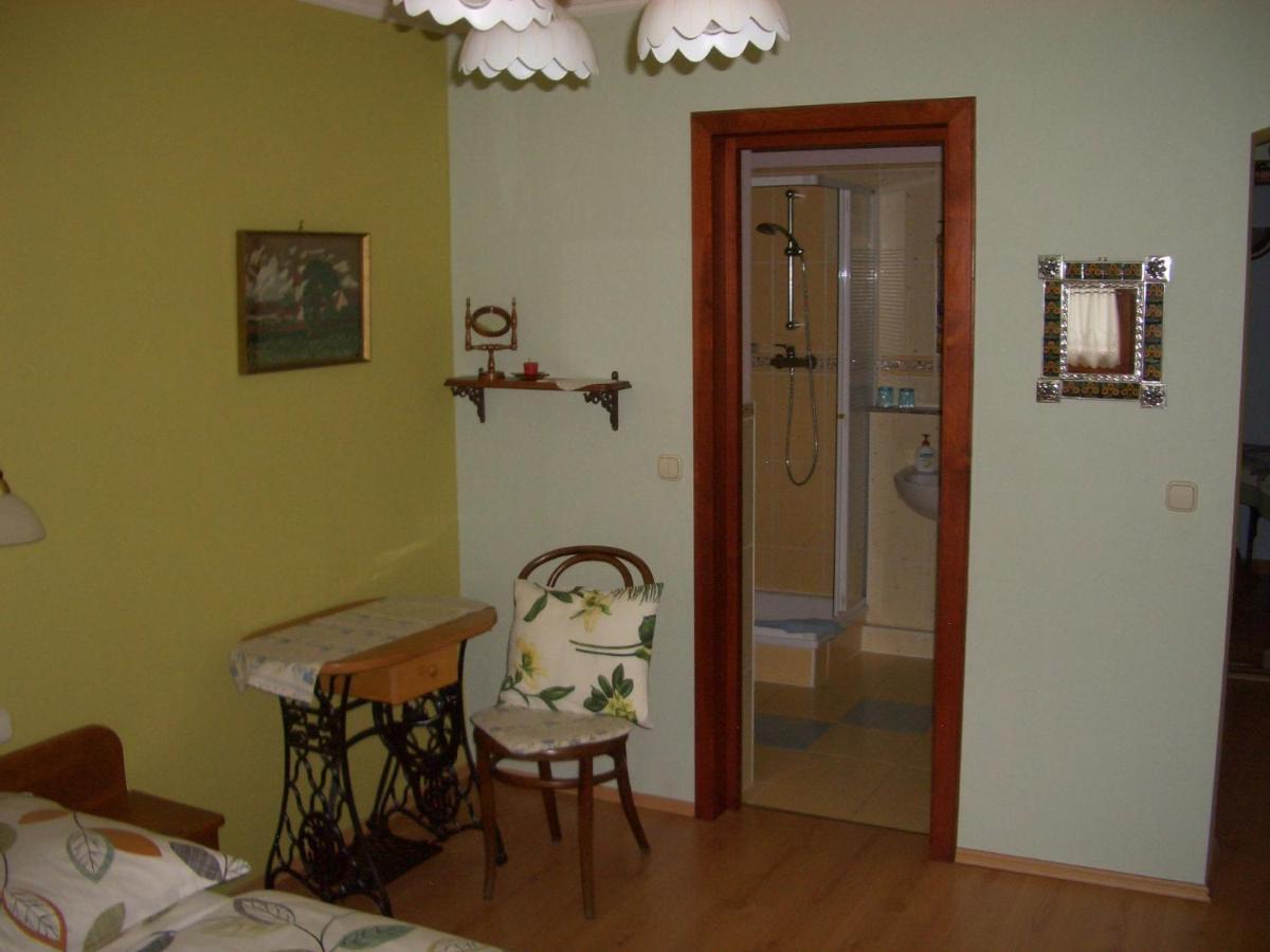 Bundi Vendeghaz Hotel Kehidakustány Exterior foto